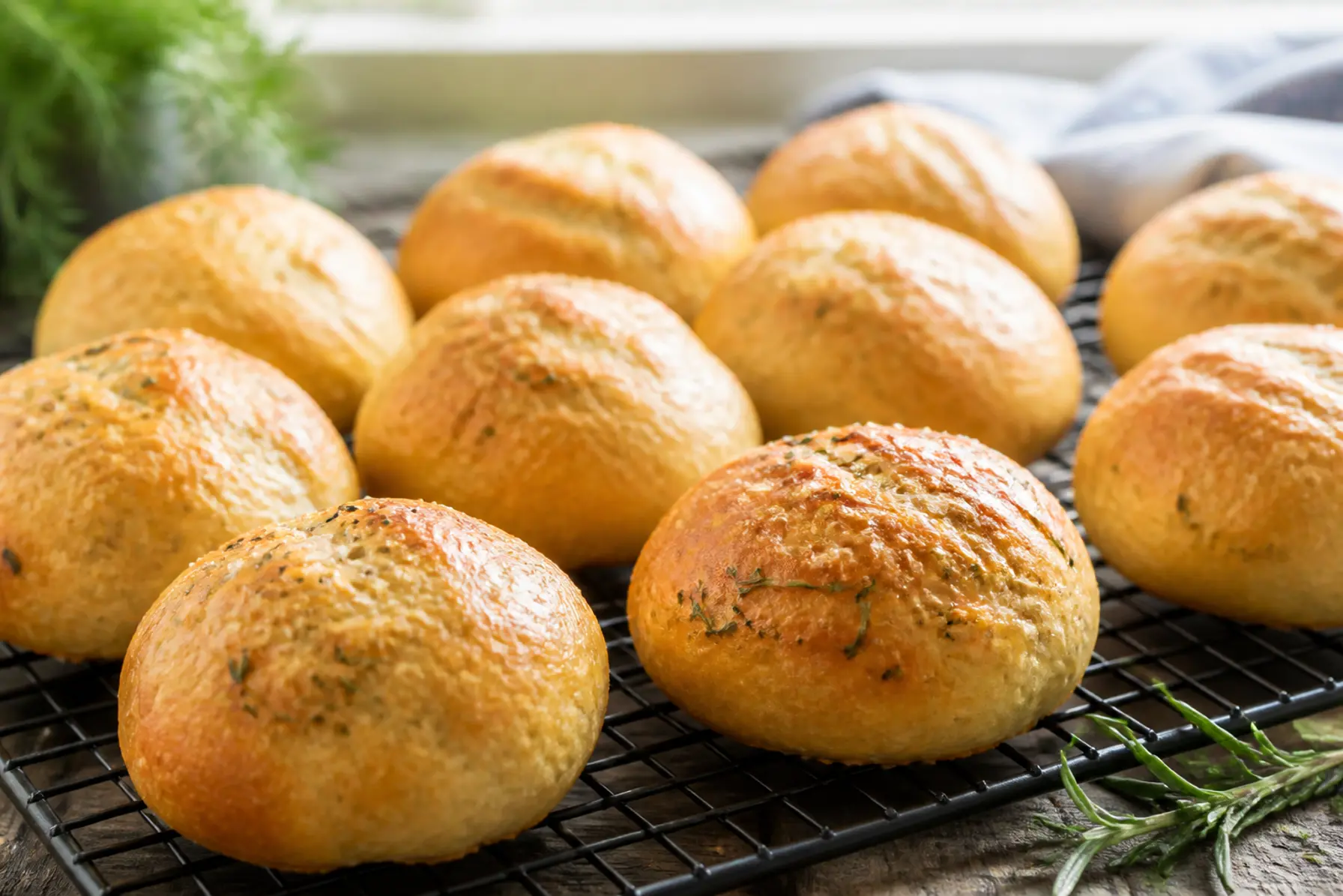 Saftige kartoffelboller med rosmarin